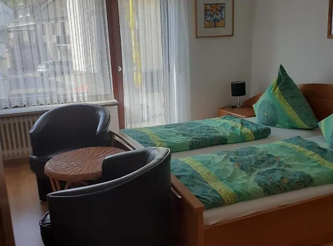 Gaestehaus Brockmueller Nocleg ze śniadaniem Farschweiler